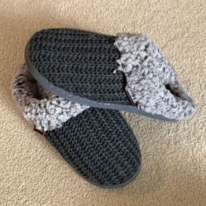 Mukluks Grey Knit Slippers